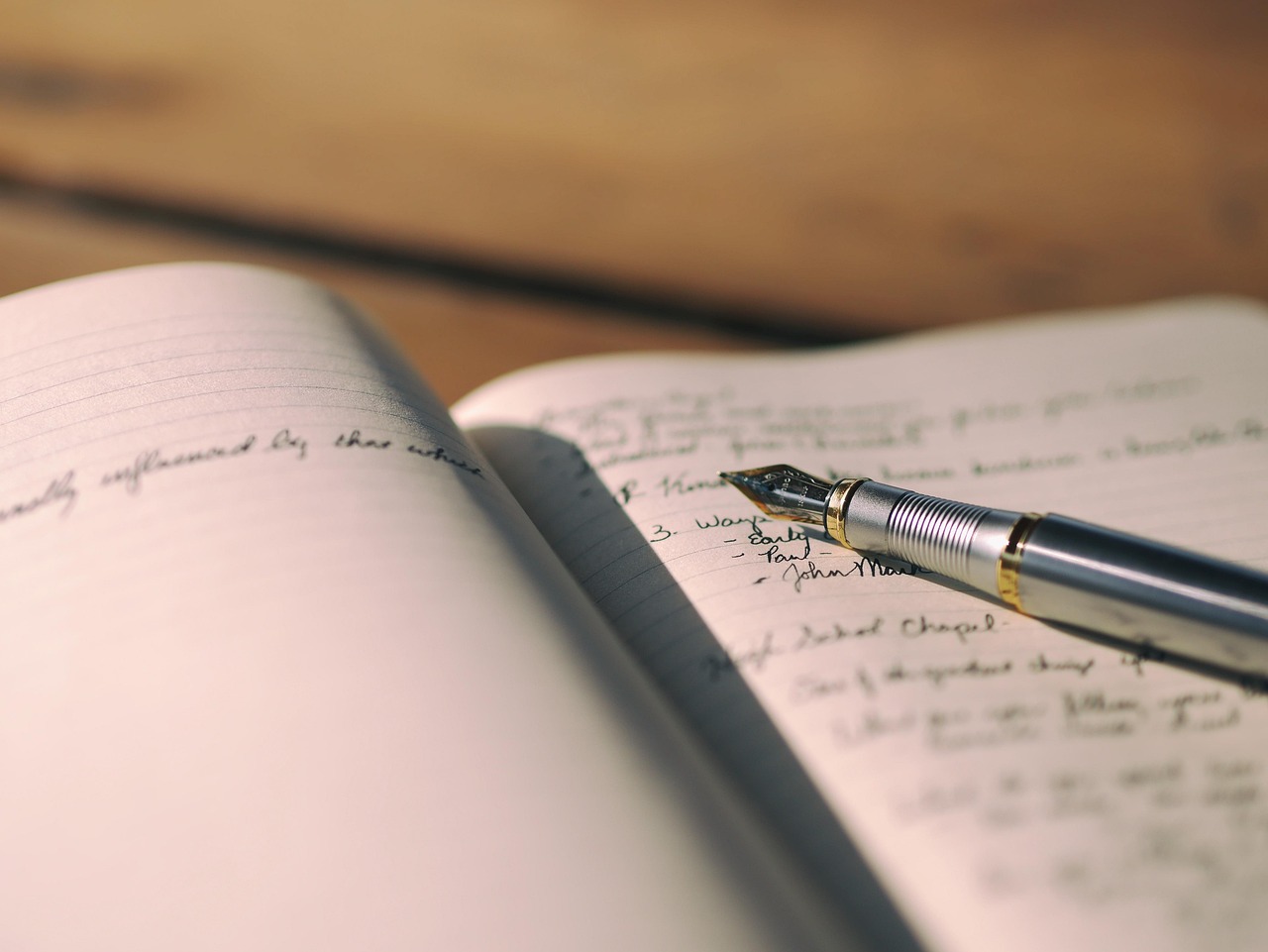 What I Wish Neurotypical Editors Knew About Working With Autistic Writers